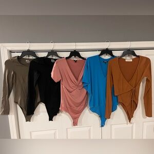 Lot of 5 bodysuits 💁🏼‍♀️